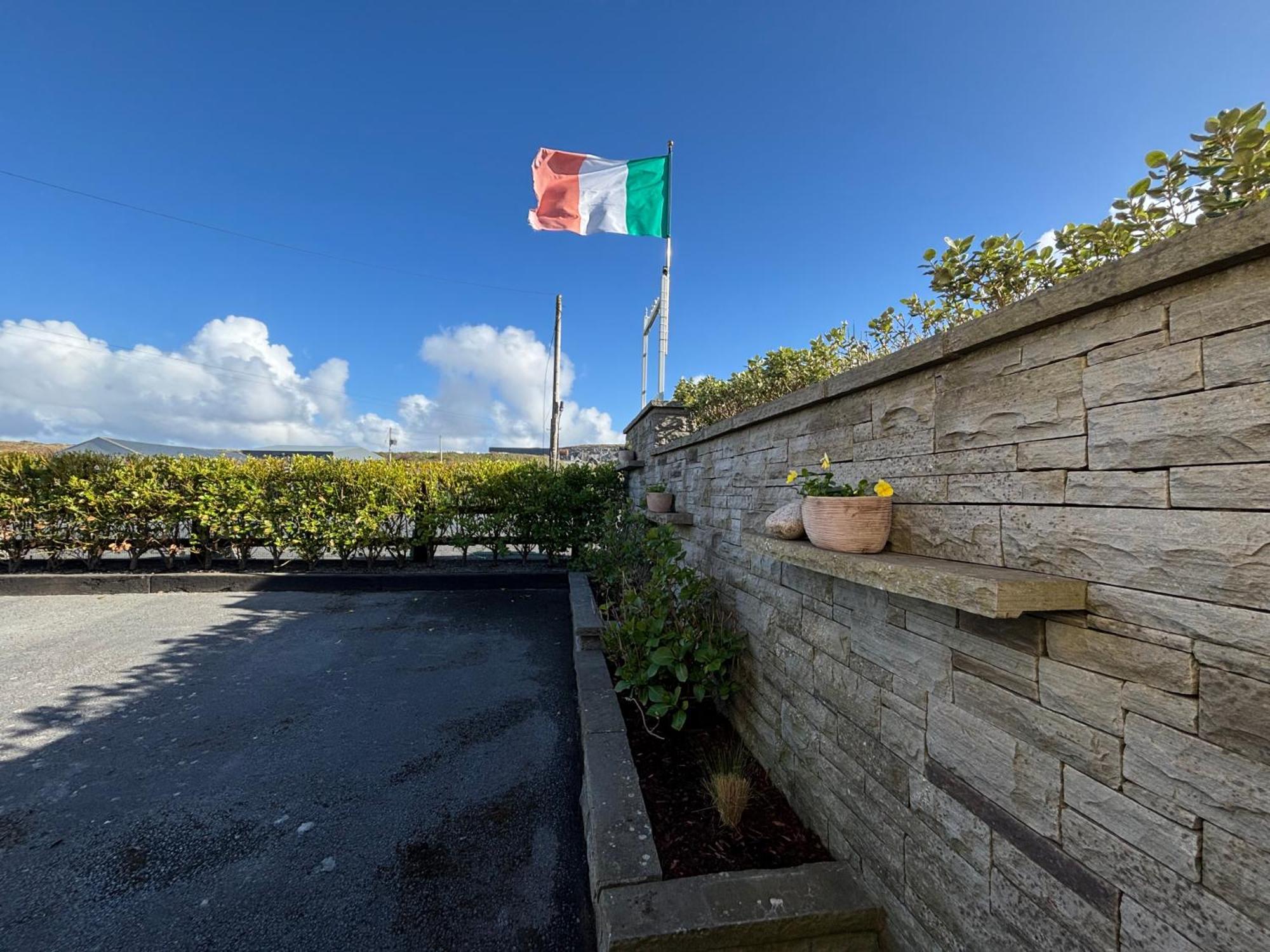 Ocean View Guestrooms Doolin Exterior foto